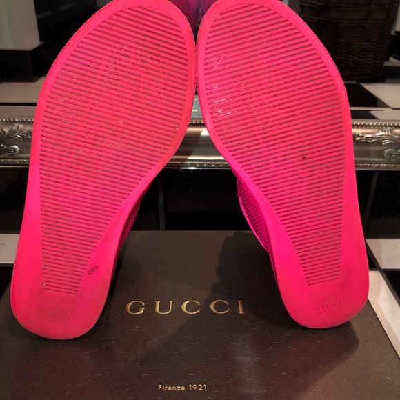 GUCCI - Neon Pink High Top sneakers - Size 6 - Picture 3 of 8